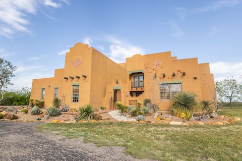 Hacienda Adobe | War Horse Ranch