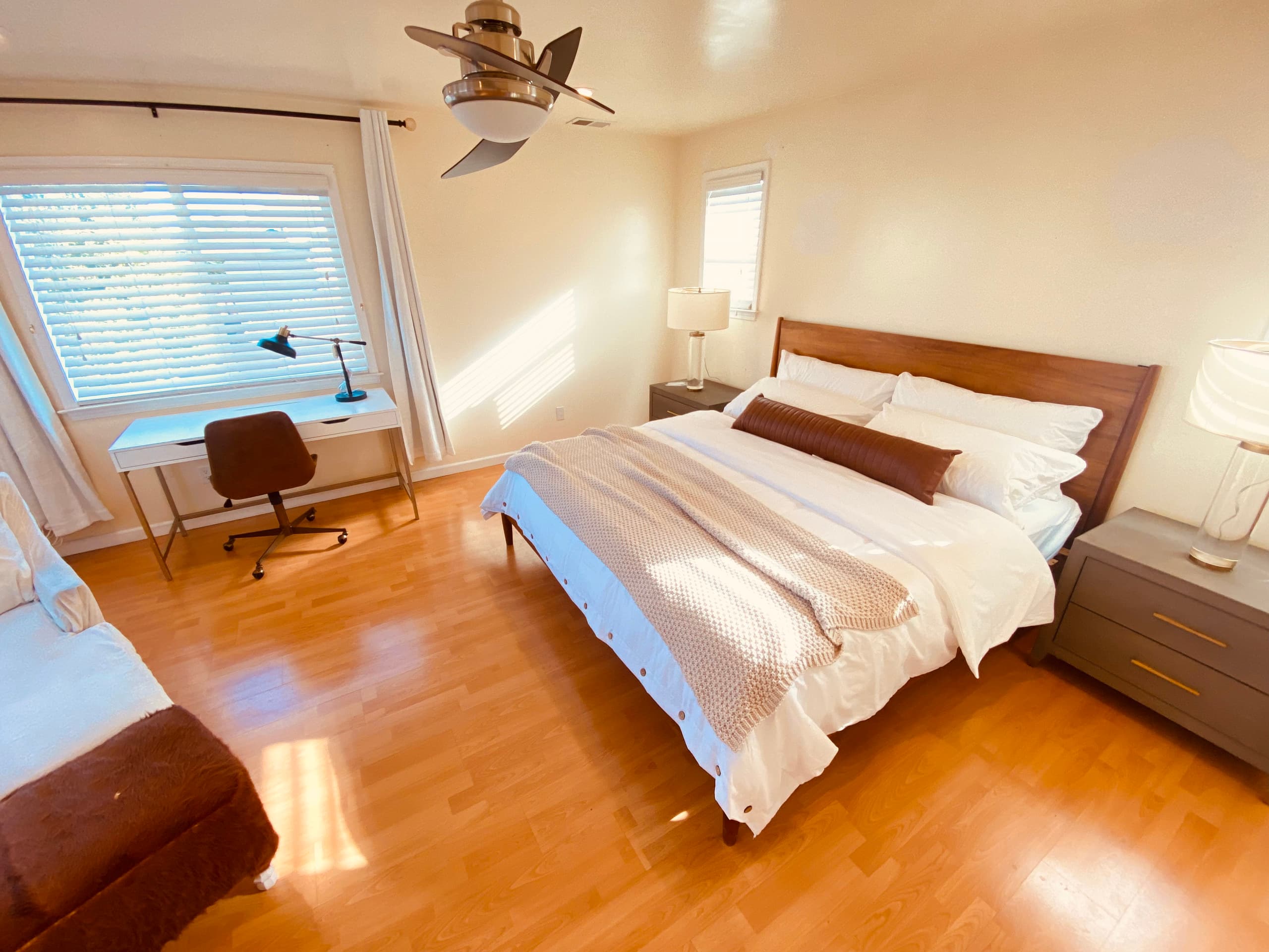 Spacious 5BR Near Downtown, Caltrain & SFO - Photo 26