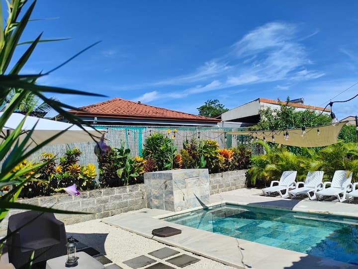 Cabane Confortable Avec Piscine Privée, à 3&nbsp;Minutes Du Centre-ville&nbsp;! - La Fortuna