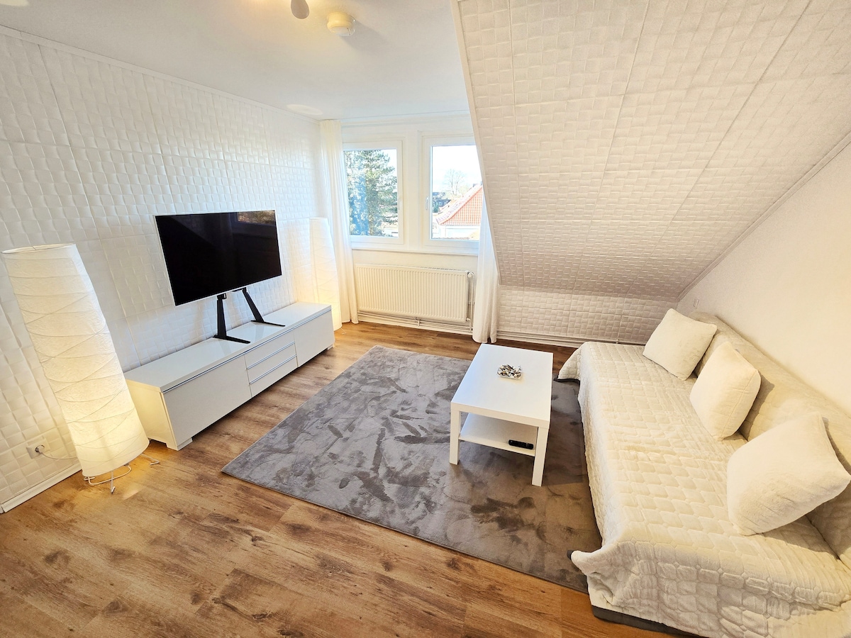 Top performing Airbnb: Cozy Mozy-Cosy apartment in Bremen Hemelingen in Hemelingen