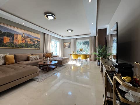 Successful Airbnb property: Casa Andalucía:Spacious 260sqm with Private Garden in Arrondissement Souissi مقاطعة السويسي