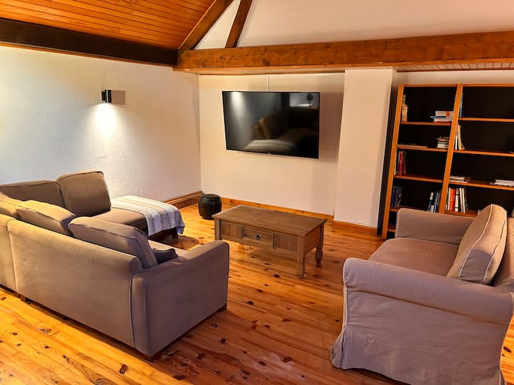 Grande Maison De Camp. Idéale Pour Famille (11pax) - Francija