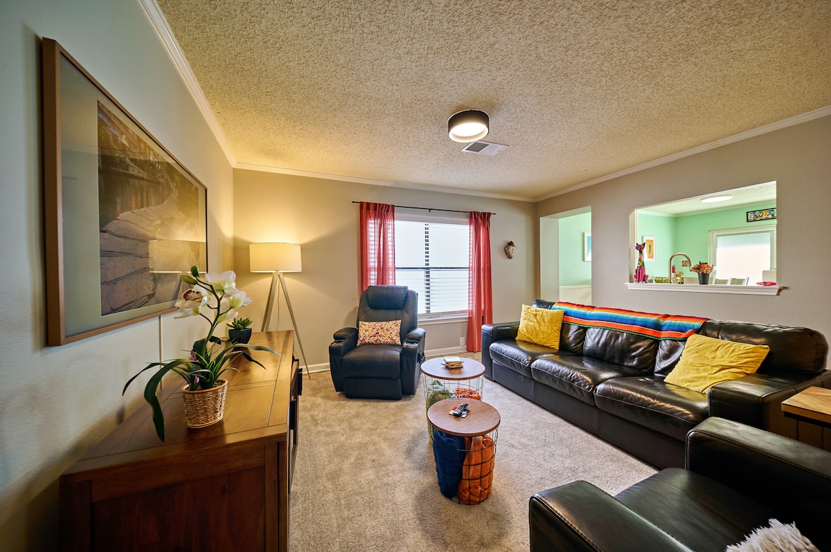 Successful Airbnb property: Downtown Jewel + Backyard Oasis [Casa Tranquila] in San Antonio