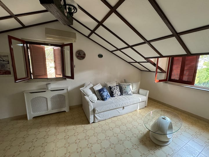 Всекидневна 1