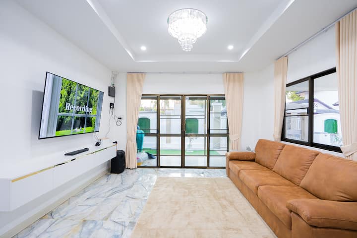 Di Poolvilla Huahin บ้านพักใกล้ทะเล 2km 600 ตรม. - Hua Hin