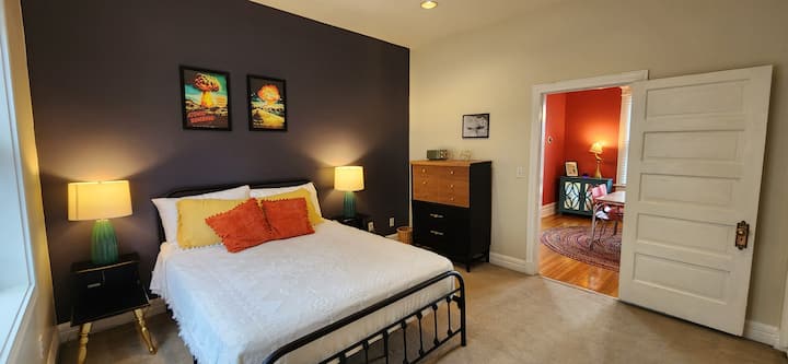 საძინებელი 1