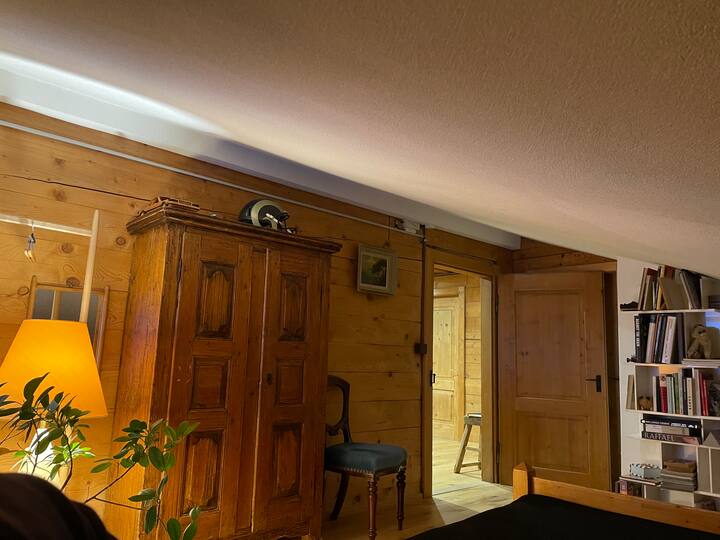 საძინებელი 1