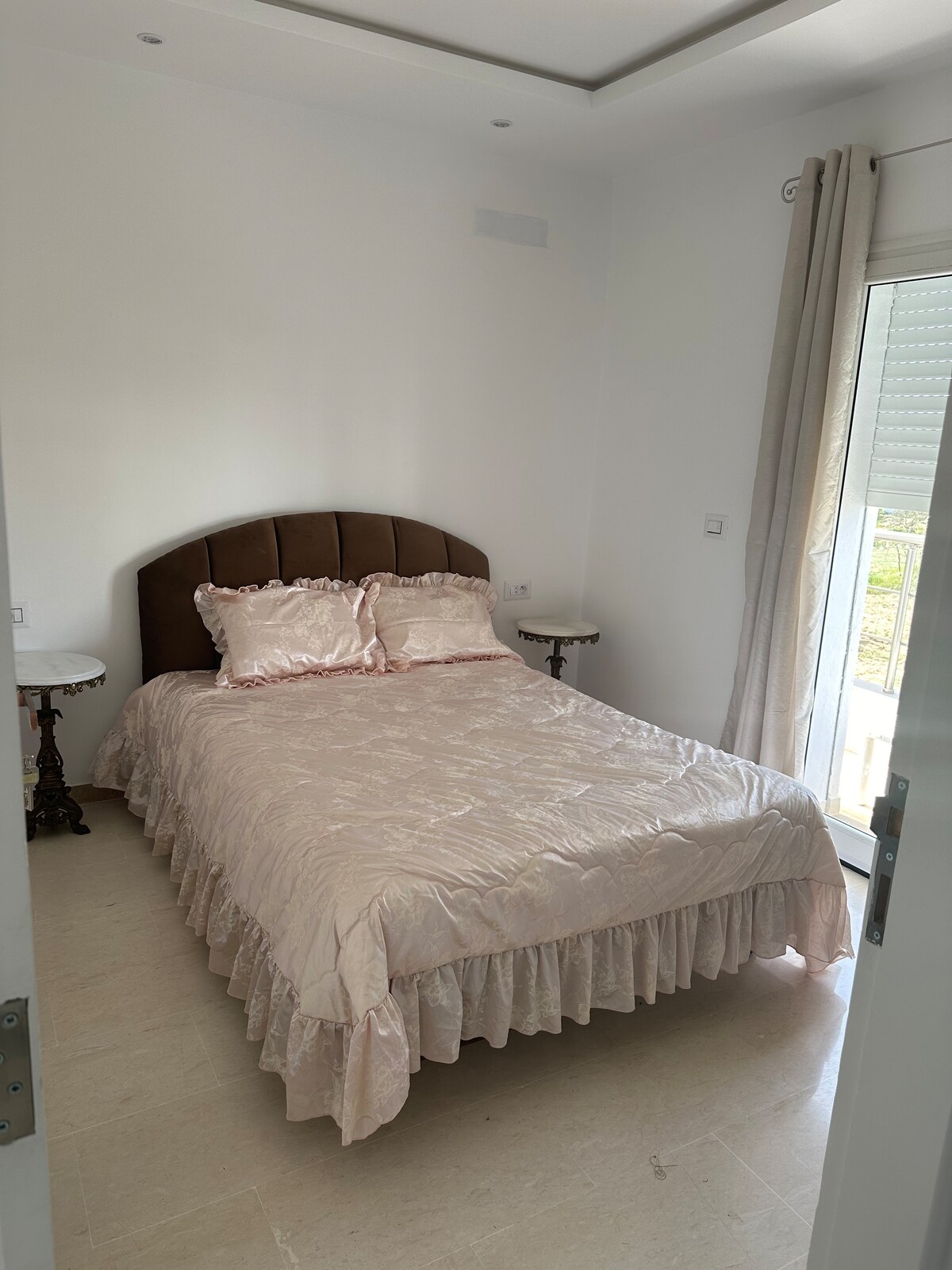 غرفة النوم 1