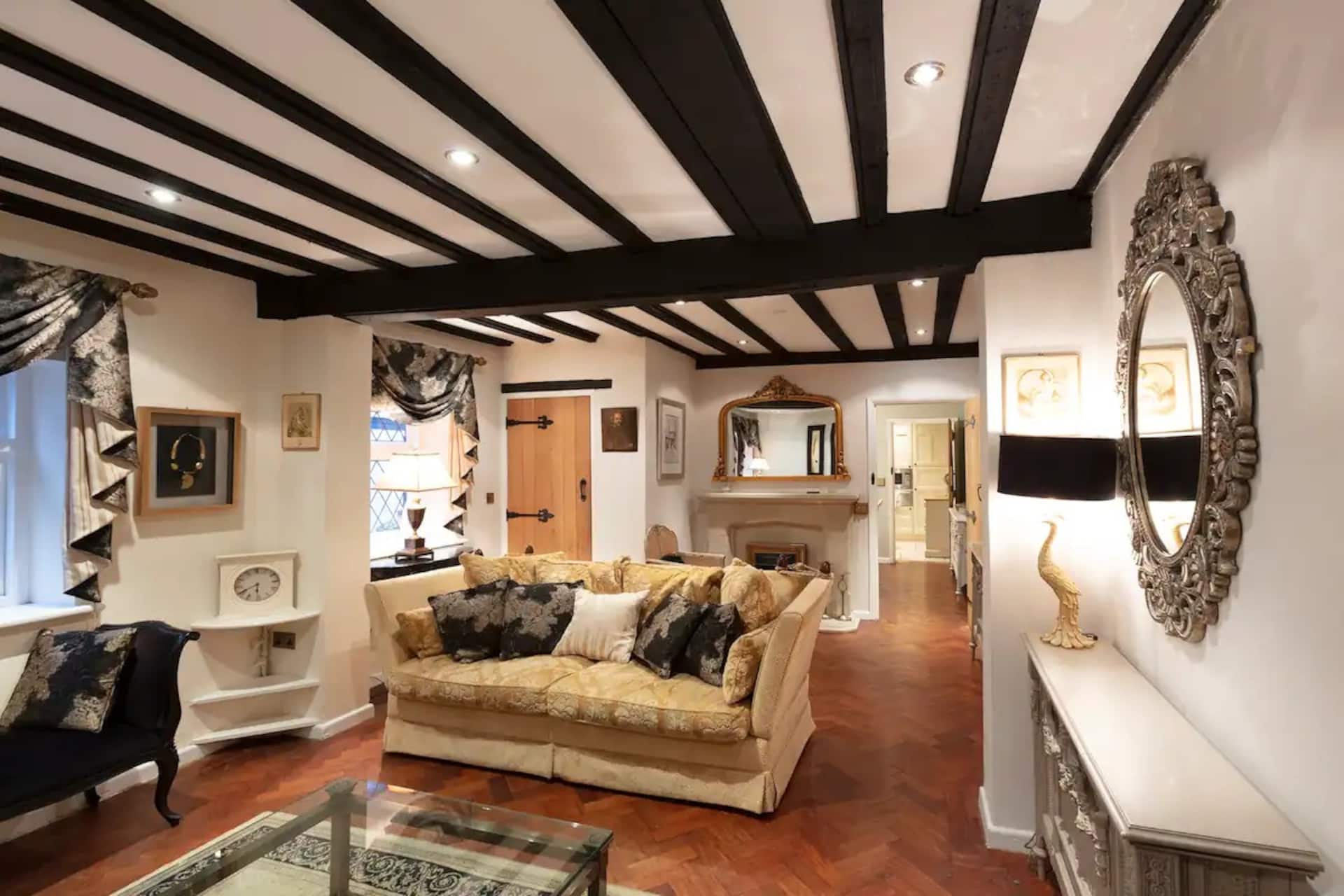 Luxury Eton Cottage-Design Led