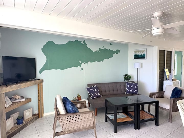 Perfect Island Escape: Sunshine Cottage - U.S. Virgin Islands
