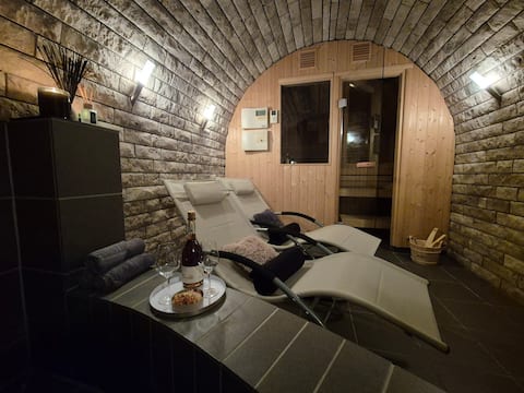 City, forest, river - private wellness area