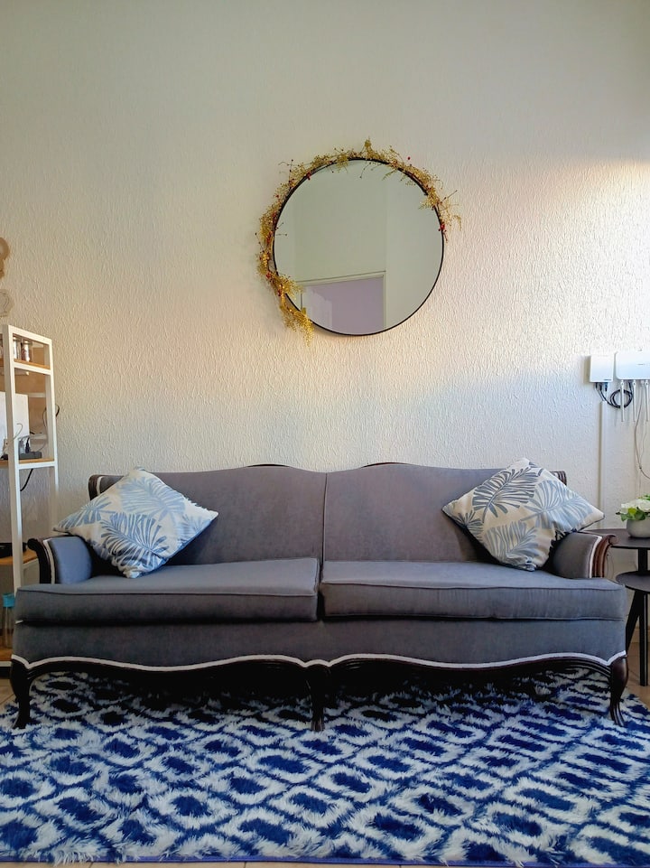 Karli's House je pohodlný priestor, ktorý sme pripravili, aby ste sa cítili ako doma, je jednoduchý, bezproblémový, ľahko obývateľný a uprataný.