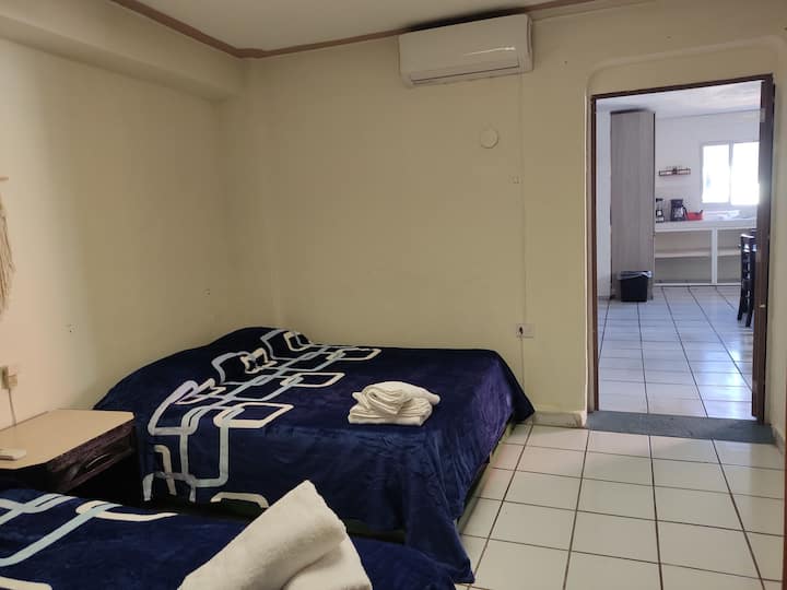 غرفة النوم 1