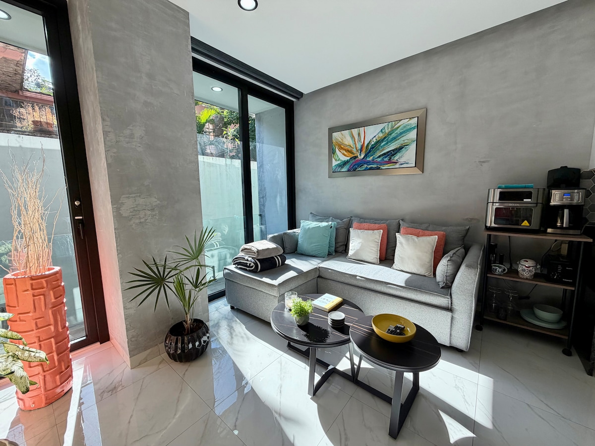 Successful Airbnb property: Sunsetower Luxury 1BR | Incredible Rooftop Pool in Puerto Vallarta