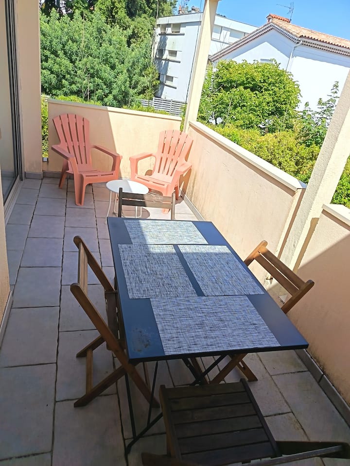 Cosy Avec Grand Balcon, à 300m De La Mer - Royan