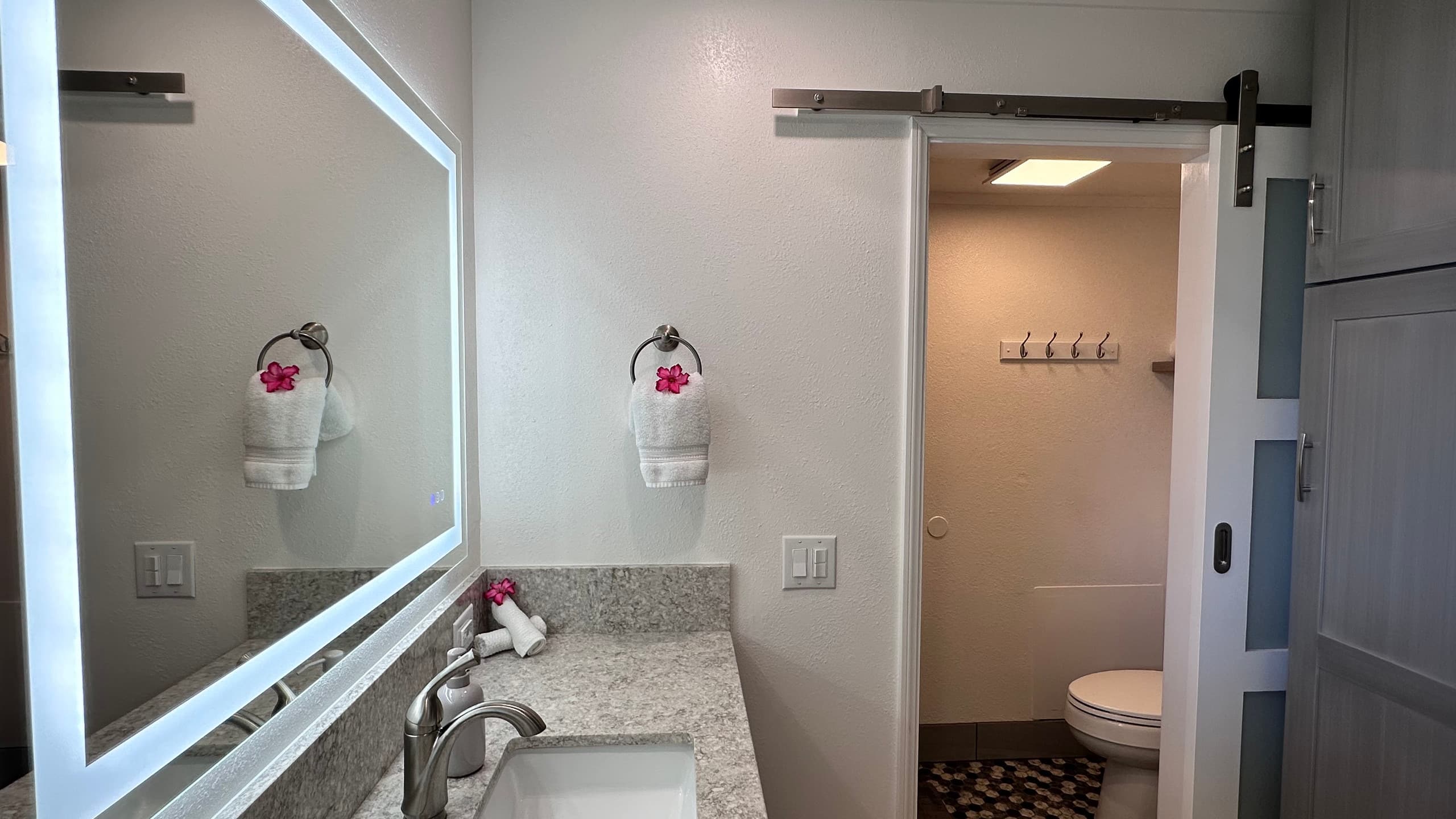 Deluxe Kona Studio by the Ocean. - Image 7