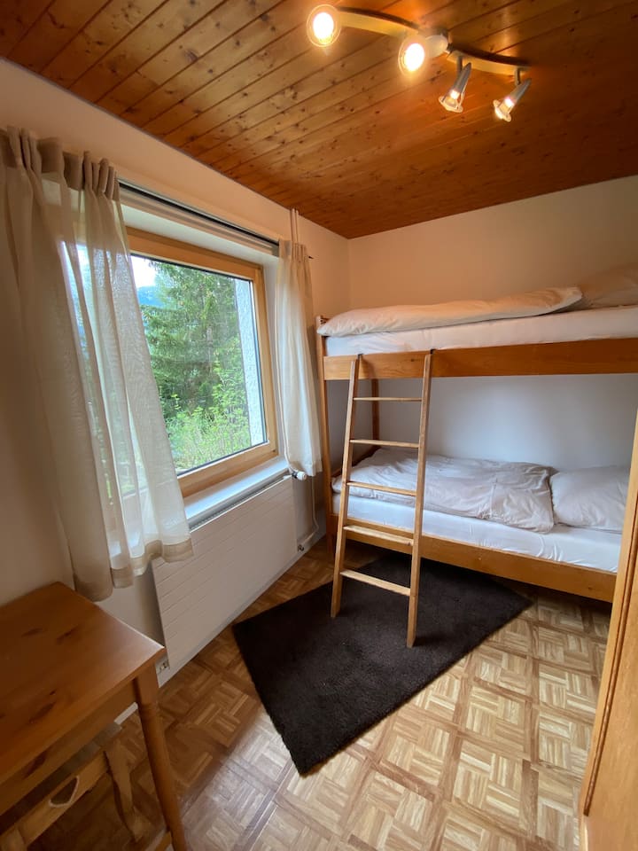 Spálňa 2