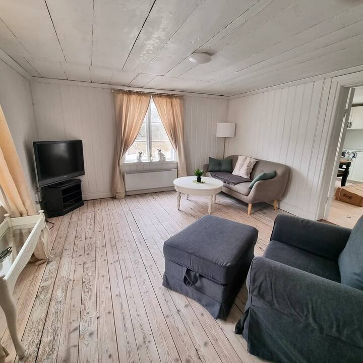 Lantligt Mysigt 1800 Tals Hus - Valdemarsvik