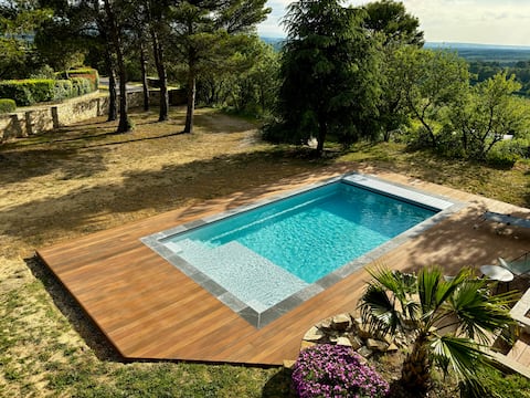 1 bedroom on the ground floor of a family home, swimming pool