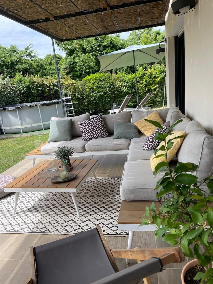 Villa Calme En Camargue Avec Piscine Et Terrasse - Calvisson
