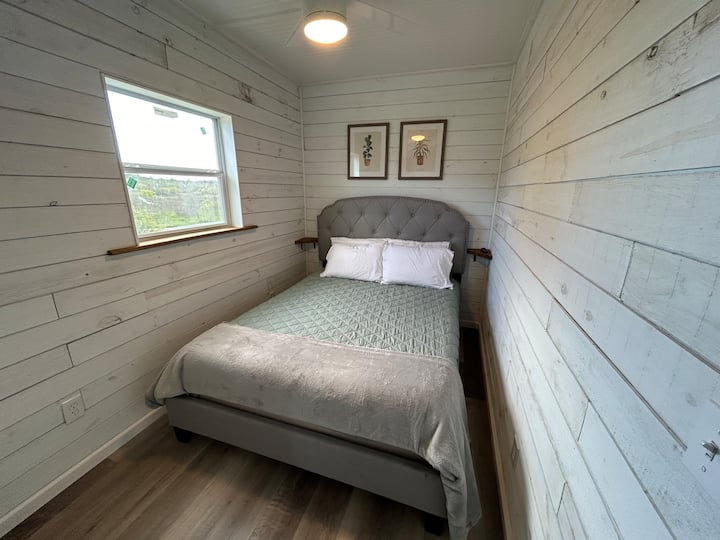 საძინებელი 8