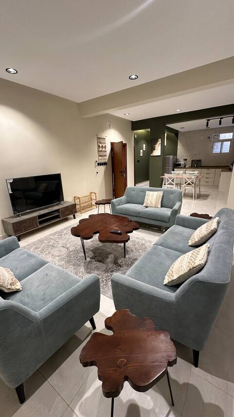 Apartment 2 Bedroom Lounge