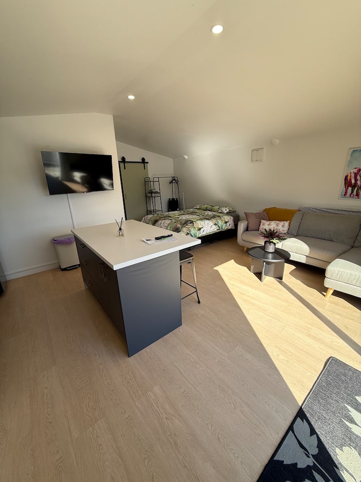 Modern Guesthouse - Gisborne