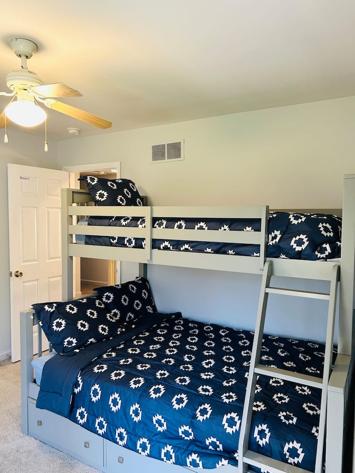 საძინებელი 3