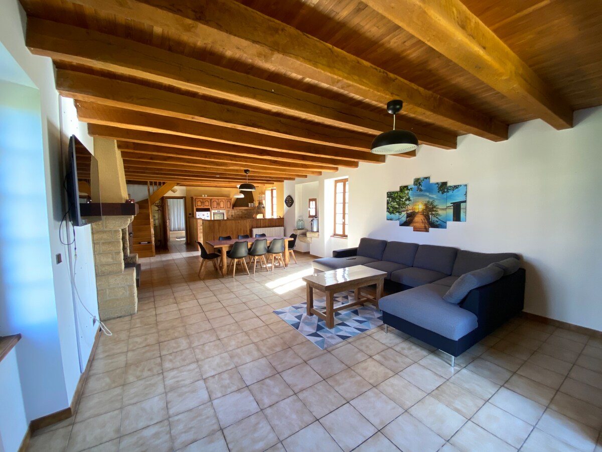 მისაღები ოთახი