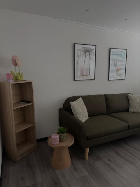 Top performing Airbnb: Coastal vacation in Wijk 04 Egmond Aan Zee