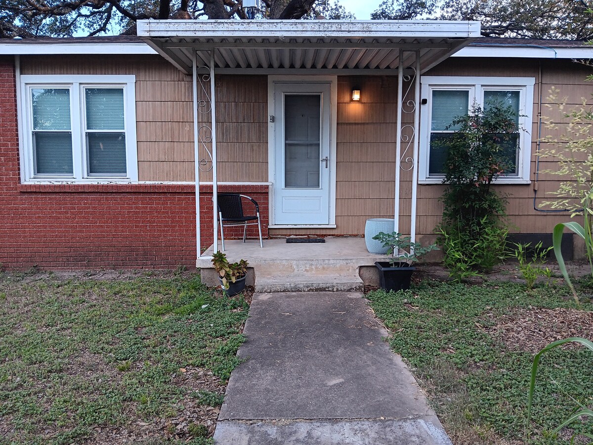 Penn Field Place, near St Edward's, COTA, SoCo