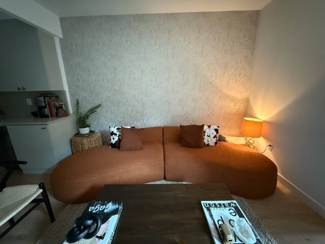 Modern, Charming, and Luxury Stay gallery image 2