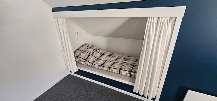 غرفة النوم 1