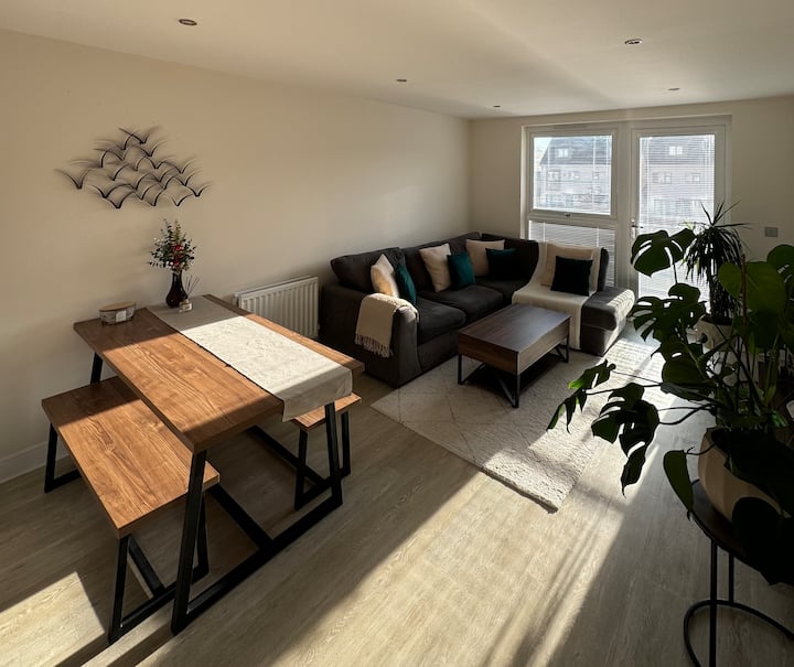 Cosy & Homely Stay In Maidenhead - Maidenhead
