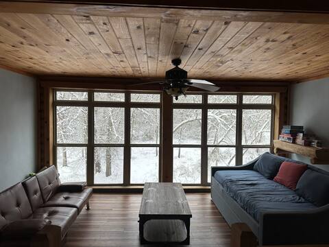 Cedar Creek Cabin