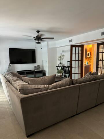 Betty’s Cozy Haven gallery image 3