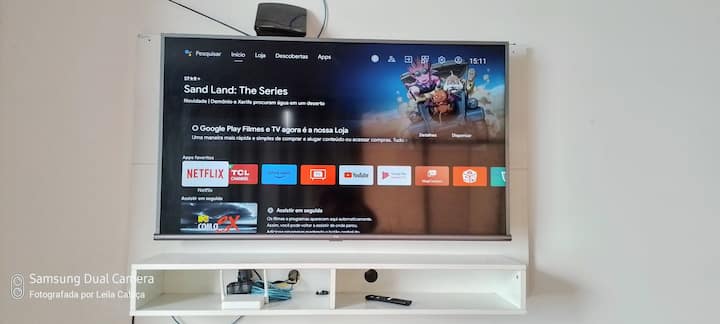 Televisheni iliyo na sebule ya intaneti