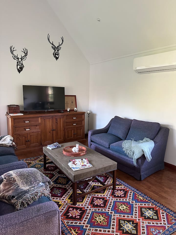 Giyabwe Cottage - Seville
