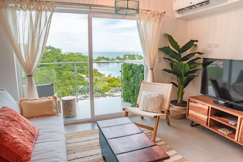 Apartment Punta Esmeralda Condo,beach access.