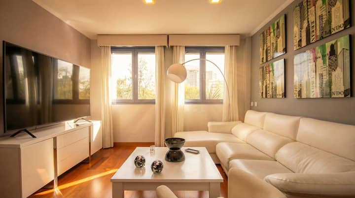 New! Luxury Apt In Plaza De España · Free Parking - Seville