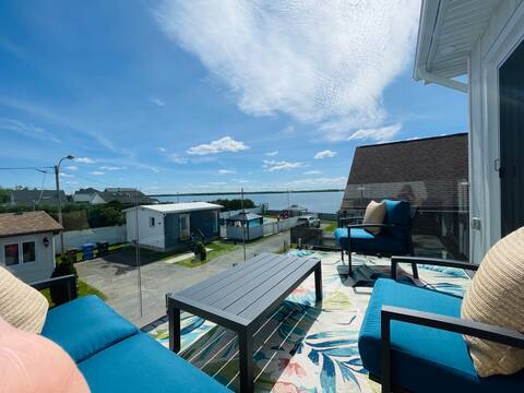 *NEW* Interlude - Waterfront & Heated pool
