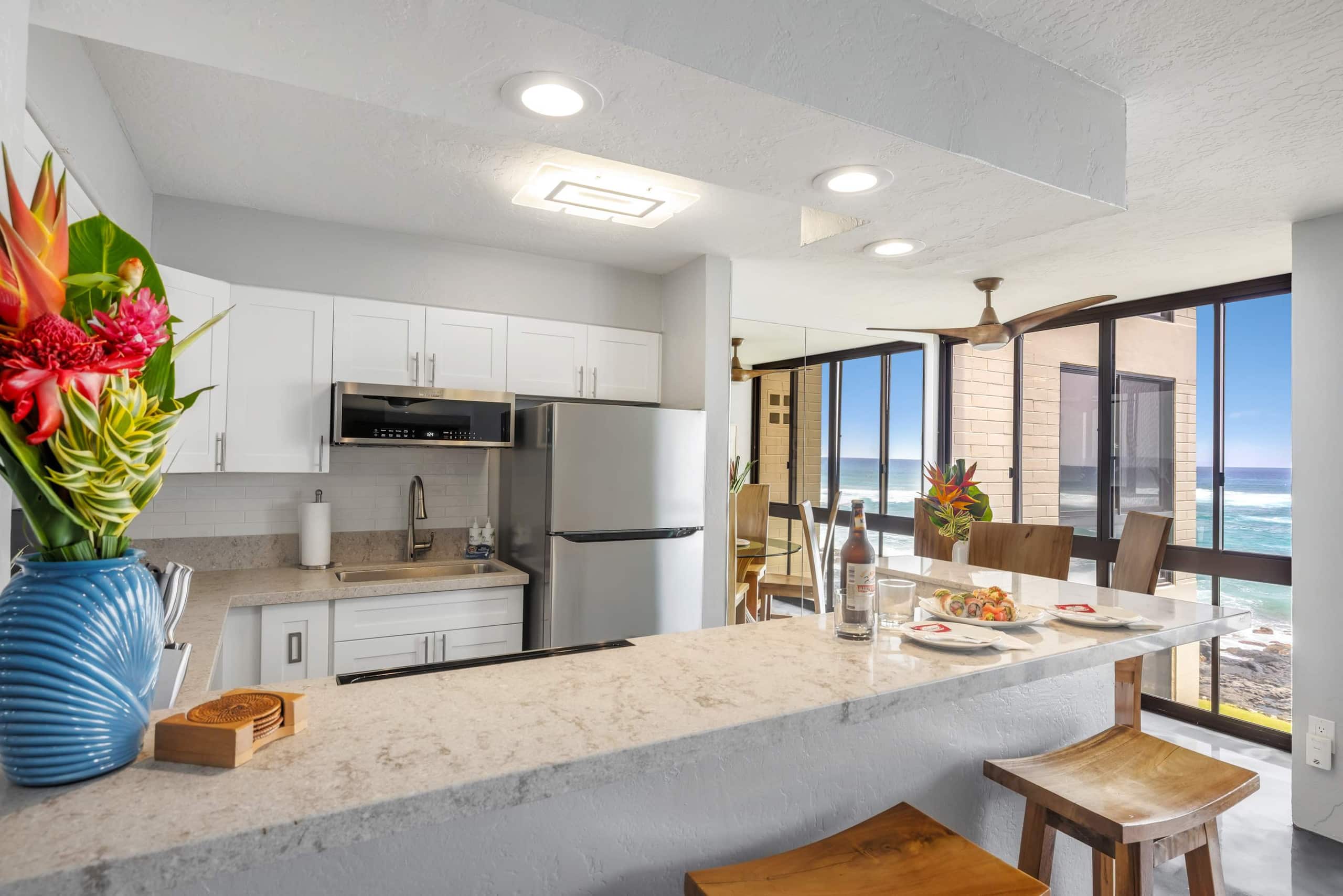 Kuhio Shores 215 Oceanfront, AC - Photo 10
