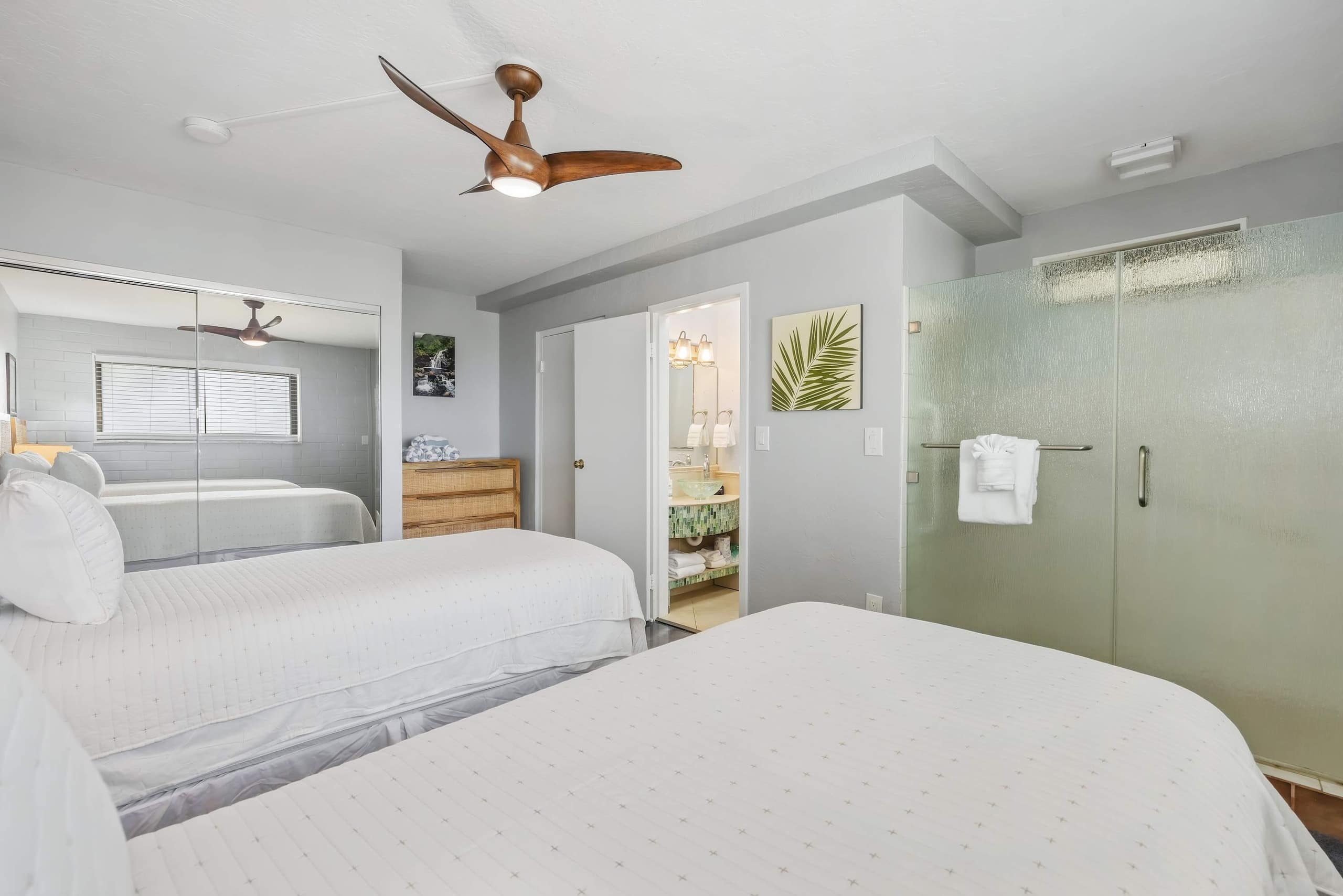 Kuhio Shores 215 Oceanfront, AC - Photo 17