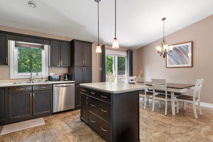 Main photo of rental property: Photo 1 of 6 in Dieppe, NB