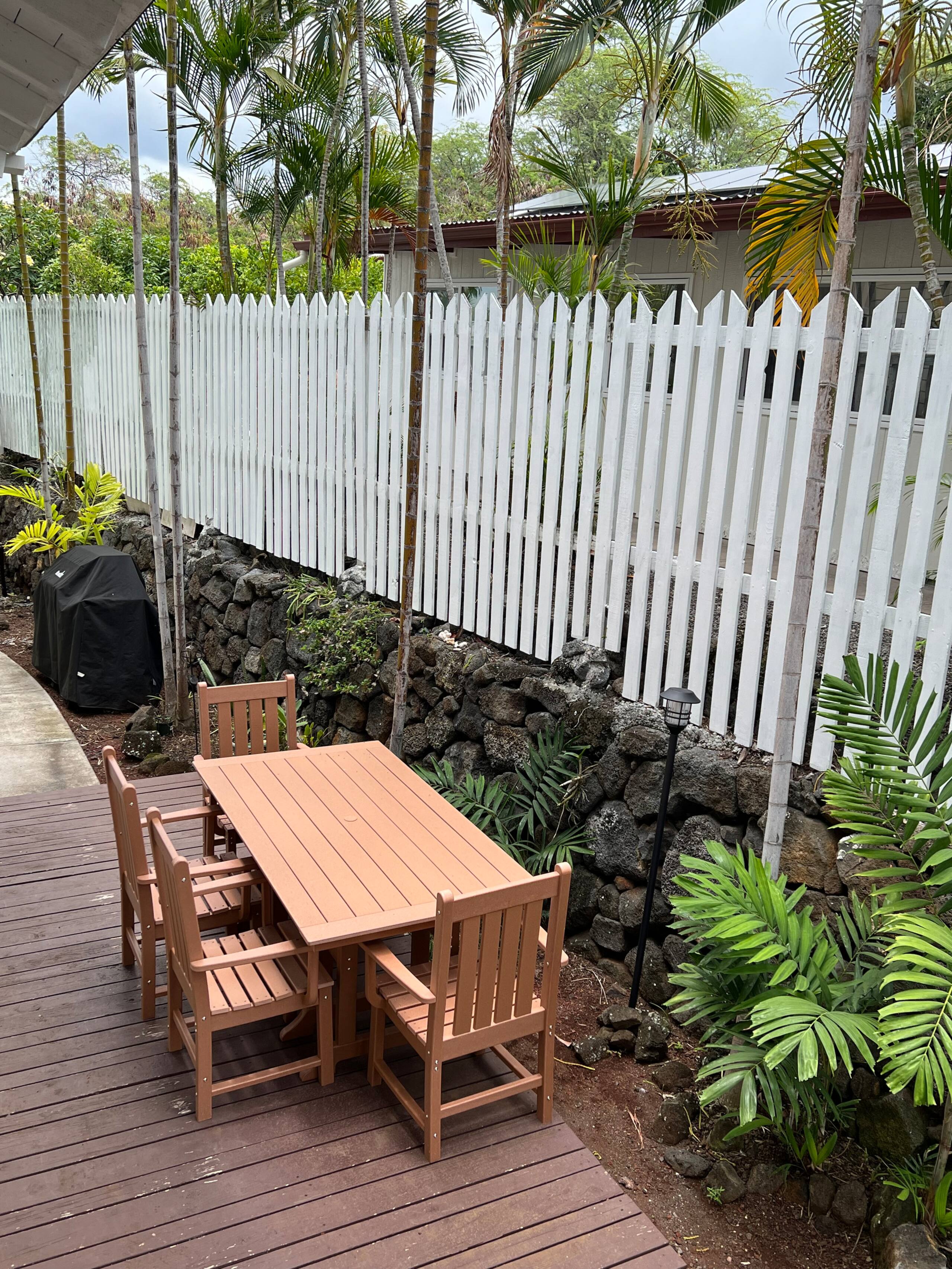 Kona Penthouse Retreat - Relaxed 2 BD w/Ocean View - Image 16