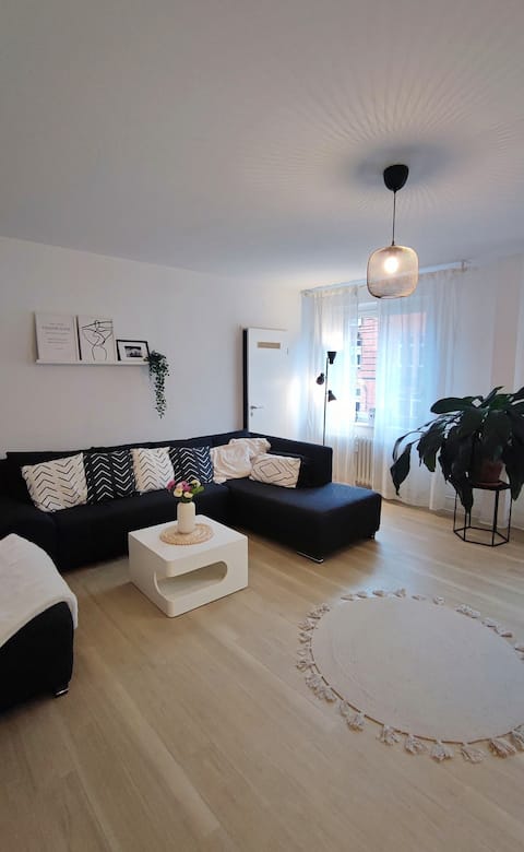 Beliebte Airbnb-Anzeige: Apartment near the trade fair & airport in Düsseldorf