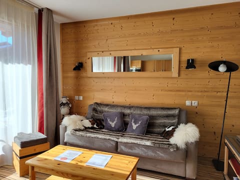 Annonce Airbnb populaire: The Emerald Chalets à Hauteluce