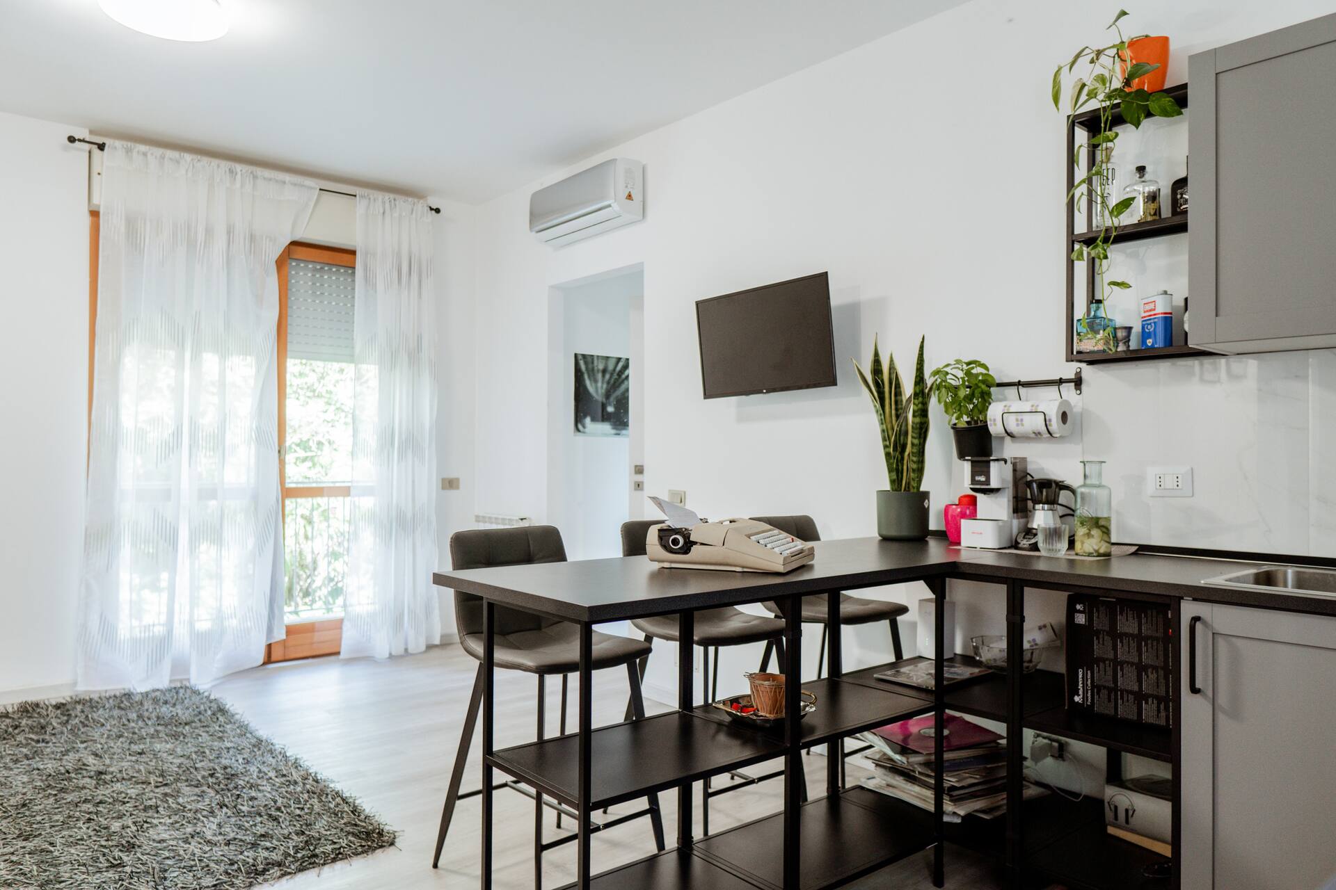 Meina cozy art apartament