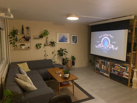 Popular Airbnb listing: Beautiful apartment, close to bus, subway and forest in Grorud