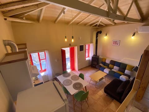 Top performing Airbnb: Semeli’s house in Δήμος Μεσσήνης
